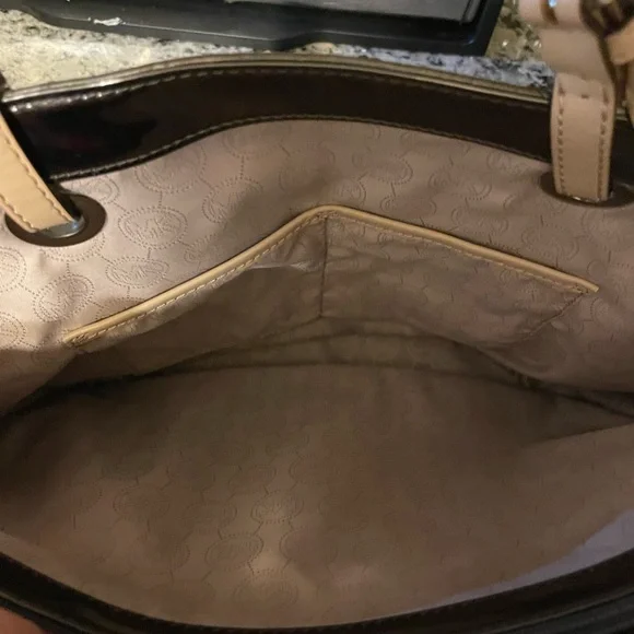 MICHAEL KORS Jet Set Logo Tote Shoulder Bag Shiny Silver Patent Leather - Picture 5 of 10